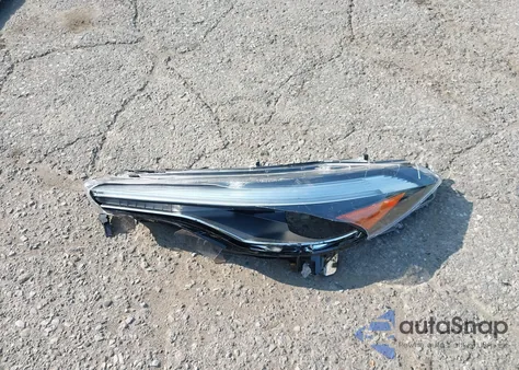 2023 Toyota Corolla Cross Xle from USA, damaged, VIN 7MUDAABG3PV054825